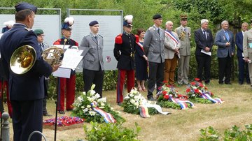 Wiedereinweihung des Denkmals für französische Opfer des Krieges 1870/71 in Dresden-Kaditz