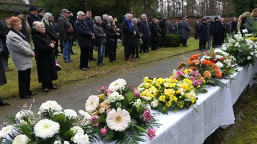 Stilles Gedenken zum 13. Februar auf dem Dresdner Nordfriedhof