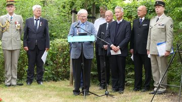 Wiedereinweihung des Denkmals für französische Opfer des Krieges 1870/71 in Dresden-Kaditz