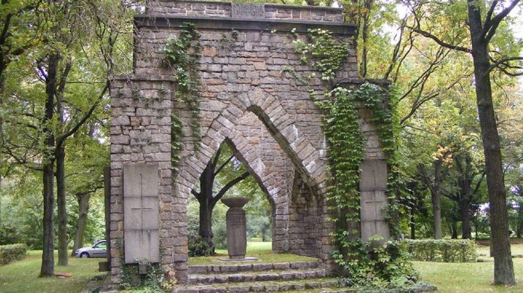 Denkmal für die Gefallenen des Ersten Weltkriegs auf dem Städtischen Friedhof Görlitz