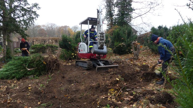 Arbeitseinsatz der THW-Jugend Radebeul in Meißen