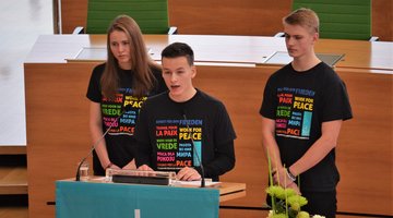 Vorschaubild für Volkstrauertag 2017 - Gedenkfeier im Sächsischen Landtag