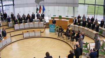 Vorschaubild für Volkstrauertag 2019 – Gemeinsam für den Frieden. Seit 1919.