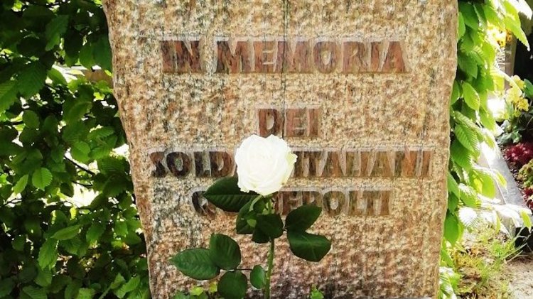 Kriegsgräberstätte Taucha